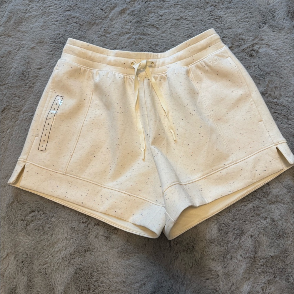 Women’s DSG Size Small Sport fleece short